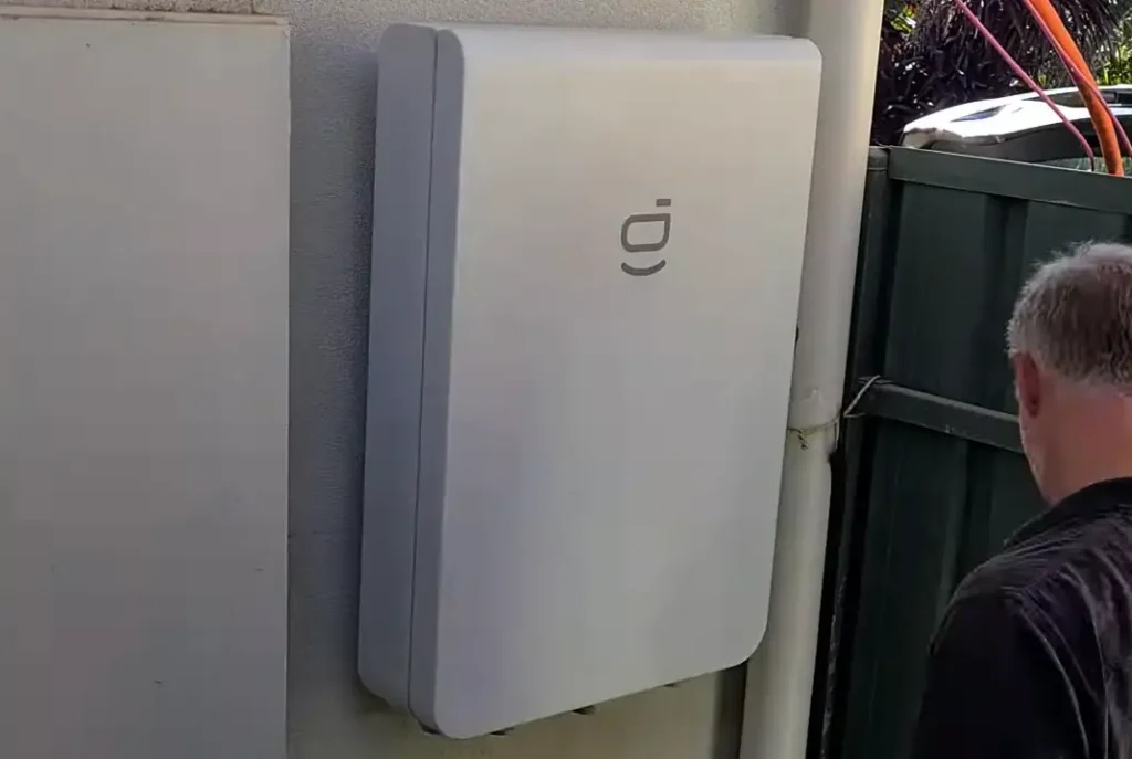 Magazyn energii zarabianie ujemne ceny prądu Wielkanoc 2026 algorytm AI EMS - ozeprojekt.pl